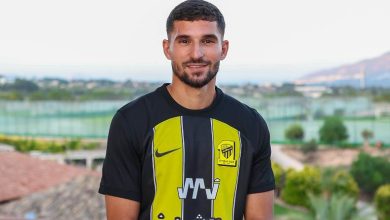 الجزائري حسام عوار ينضم رسميًا إلى الاتحاد السعودي