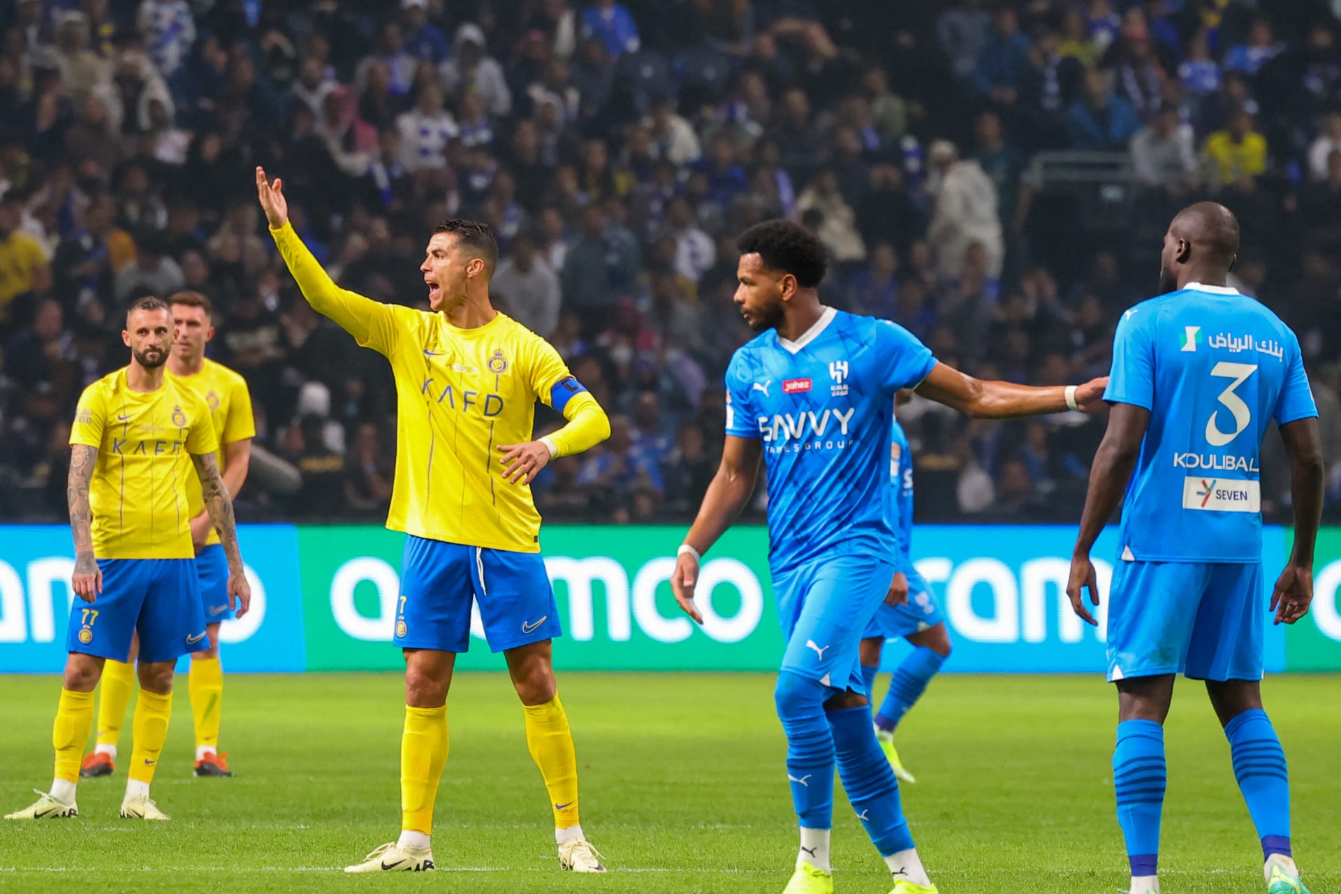 صراع السوبر يتجدد على أرضية أبها بين الهلال والنصر